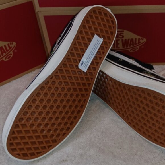 Vans Men's 7.5/Women's 9 Old Skool Desert Snake Black/White Suede VN0A5KRFB02 - Picture 10 of 12